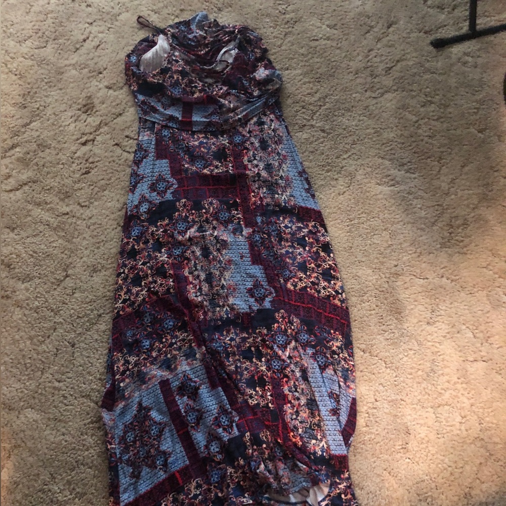 Chelsea & Theodore women’s spaghetti strap full length dress